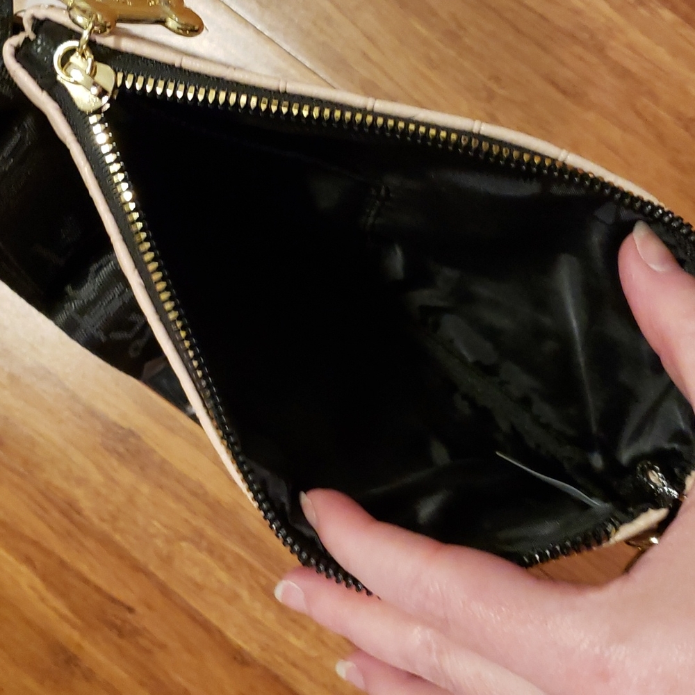 Betsey Johnson Dog Mom Crossbody Bag - Picture 5 of 6